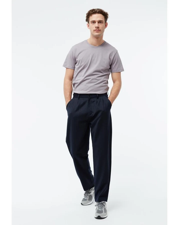 Wollhose Modell: Lorenz