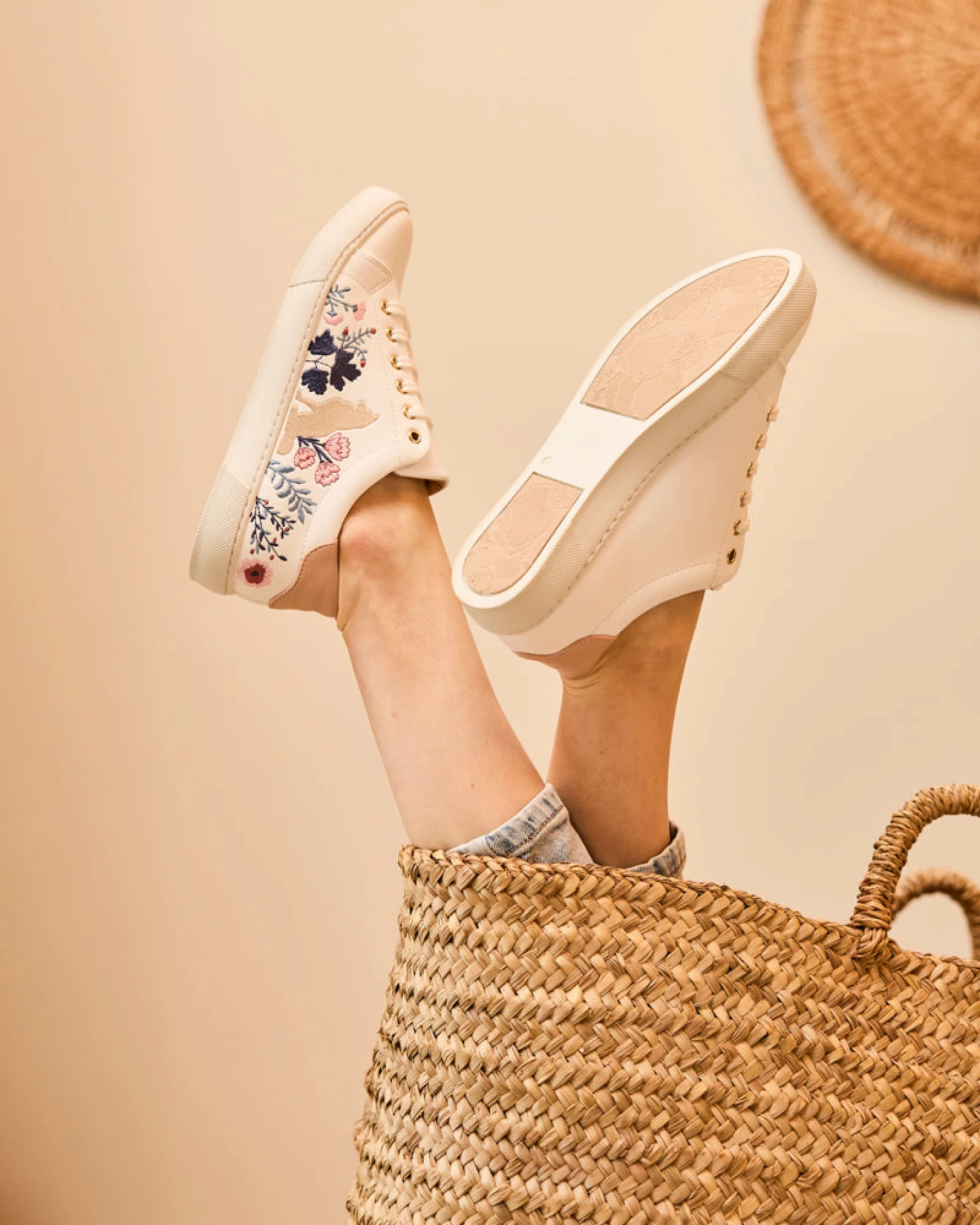 Minuit Sur Terre Damen vegan Sneaker Virevolte Cannelle Weiß – Ansicht 2