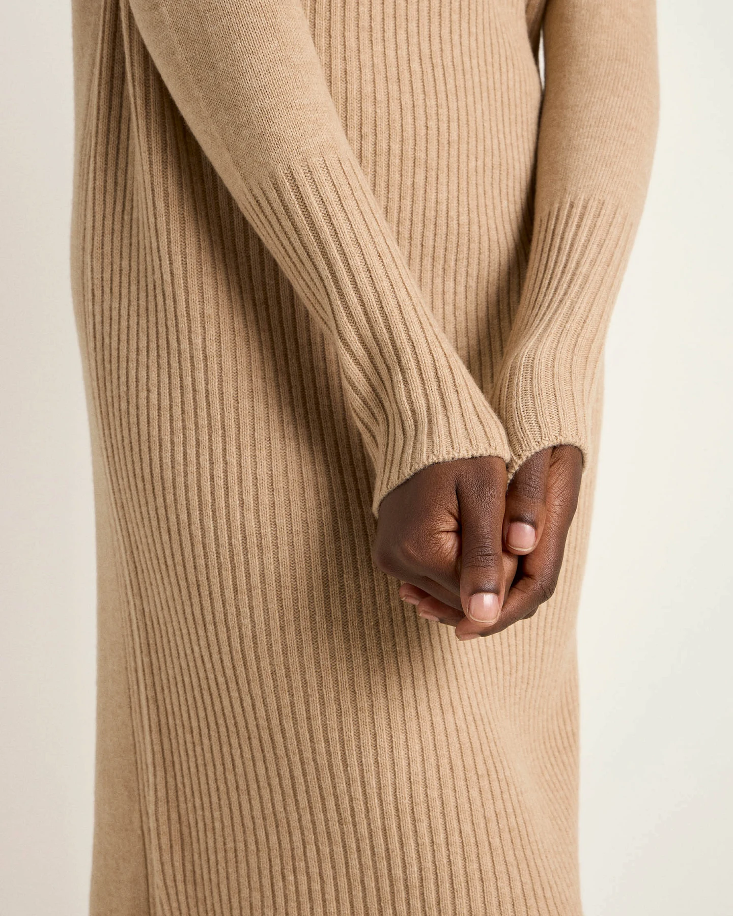 Rippen-Strickkleid – Ansicht 3
