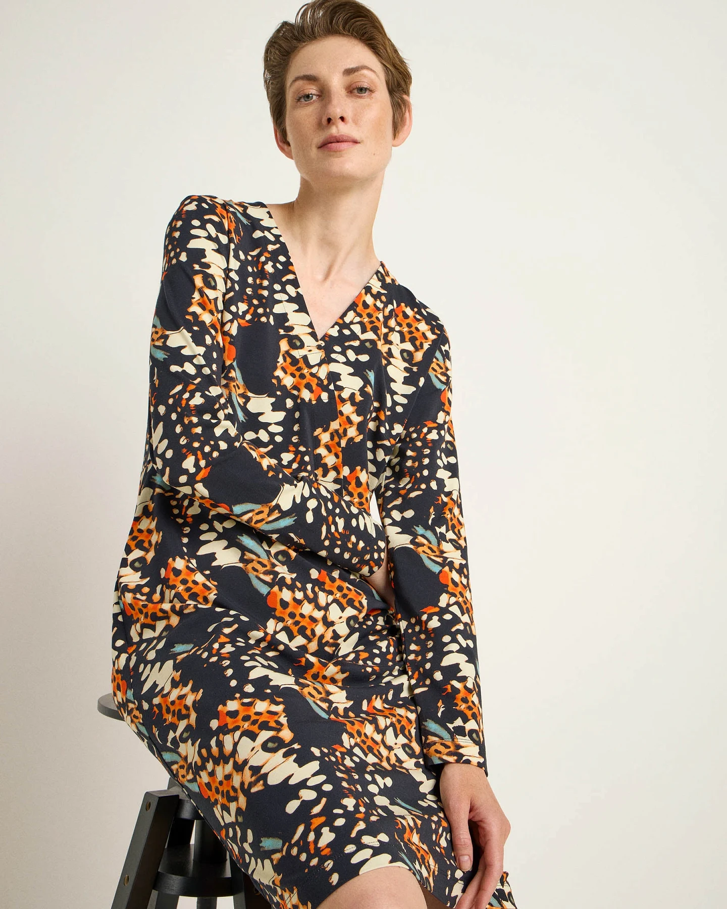 Kleid in Wickeloptik (OCS) – Ansicht 7