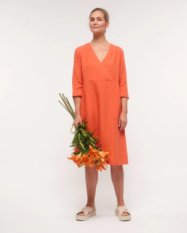 Kleid in Wickeloptik