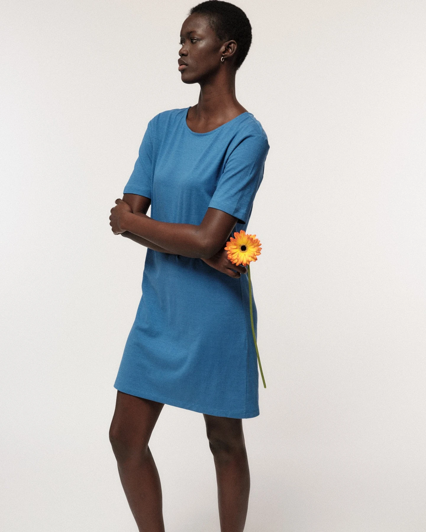 Kleid mit Rückenausschnitt – Ansicht 3