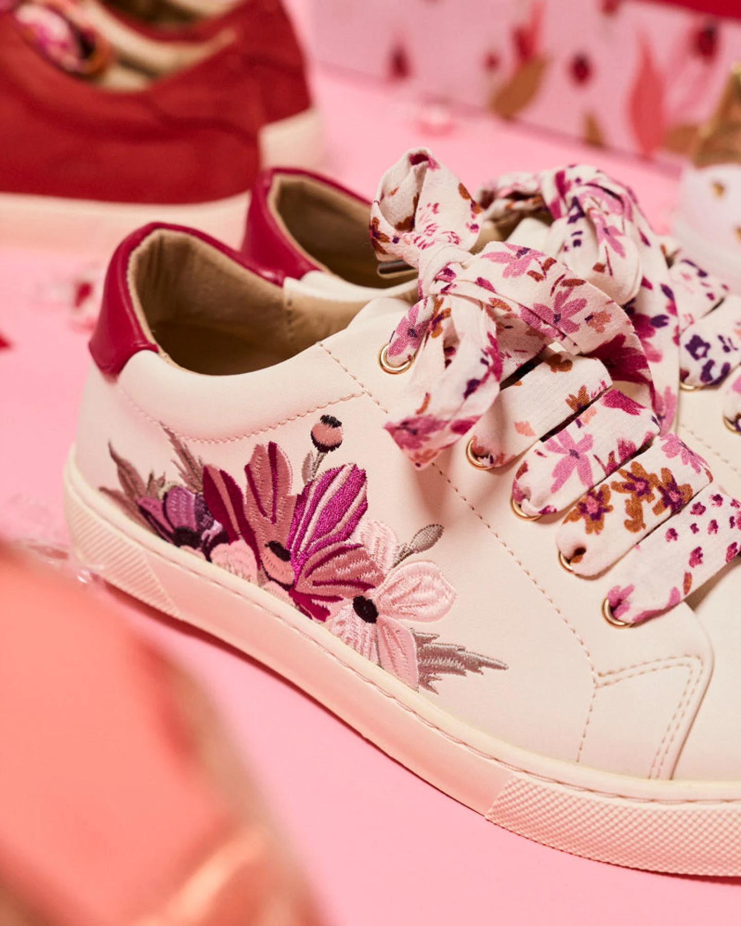 Minuit Sur Terre Damen vegan Sneaker Virevolte La Vie En Rose Creme – Ansicht 2