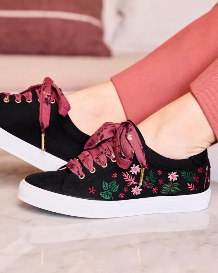 Minuit Sur Terre Damen vegan Sneaker Virevolte Forêt Noir Schwarz