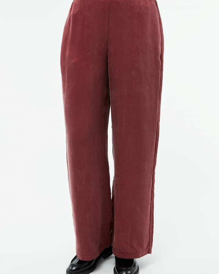 Givn Damen vegan Hose Mit Weitem Bein Von Gbmarla In Cranberry