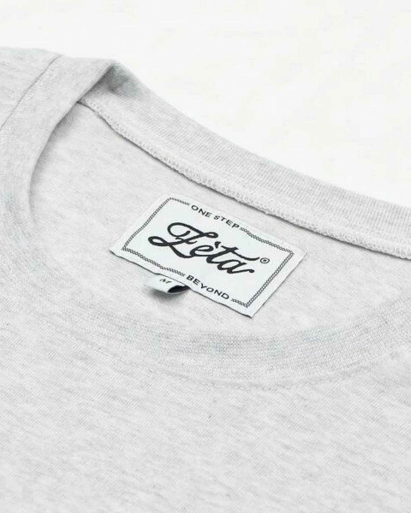 Zèta Graues T-Shirt – Ansicht 3
