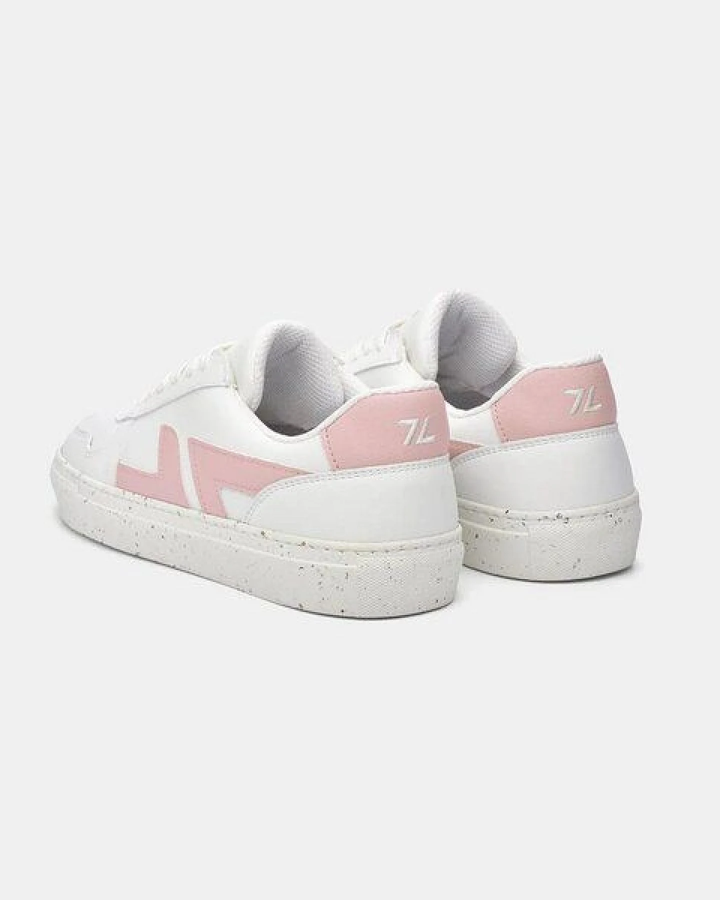 Zèta Alpha Rosa – Ansicht 3