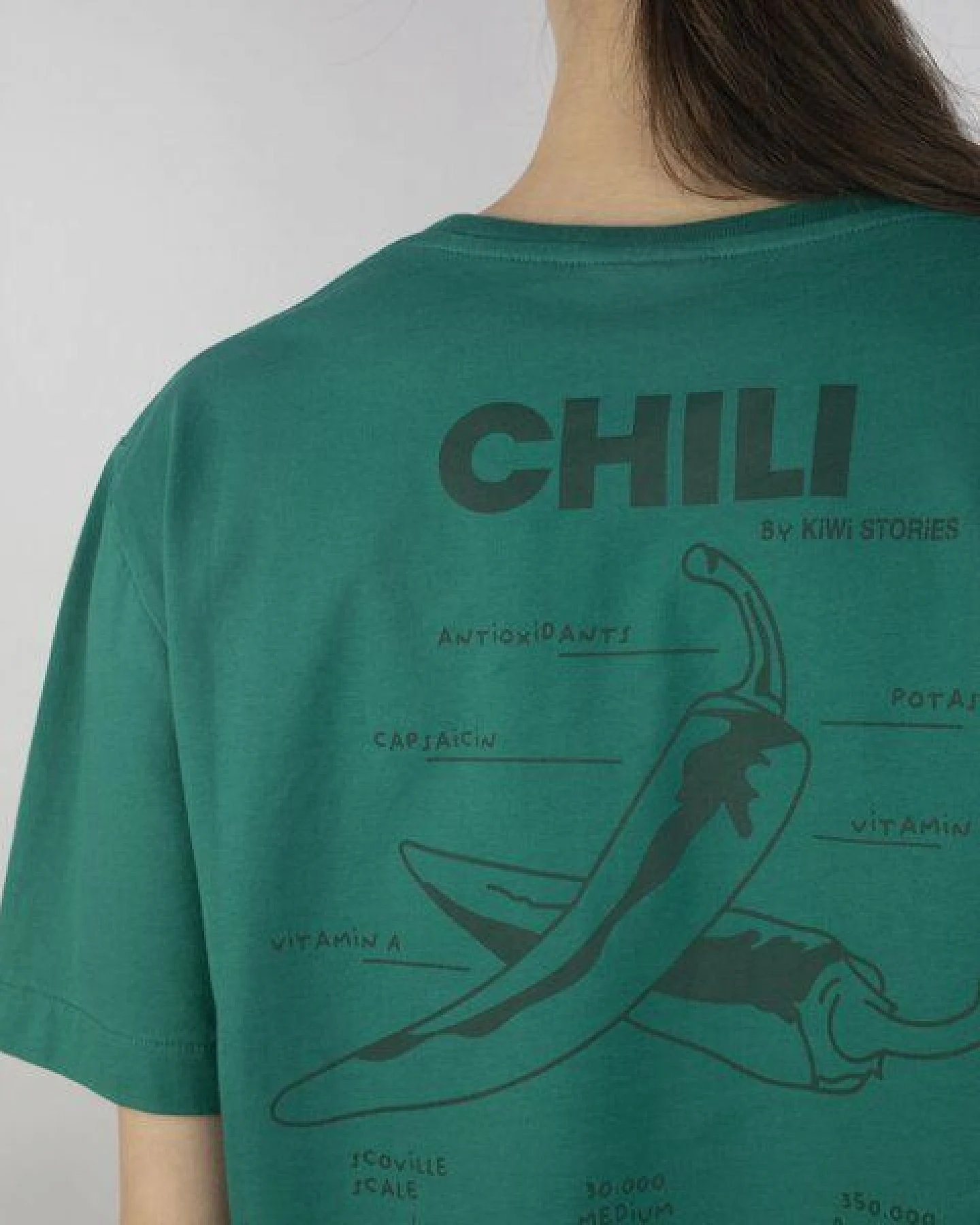 Kiwistories T-Shirt Unisex- 100%Org Baumwolle- Chili Print - grün – Ansicht 2