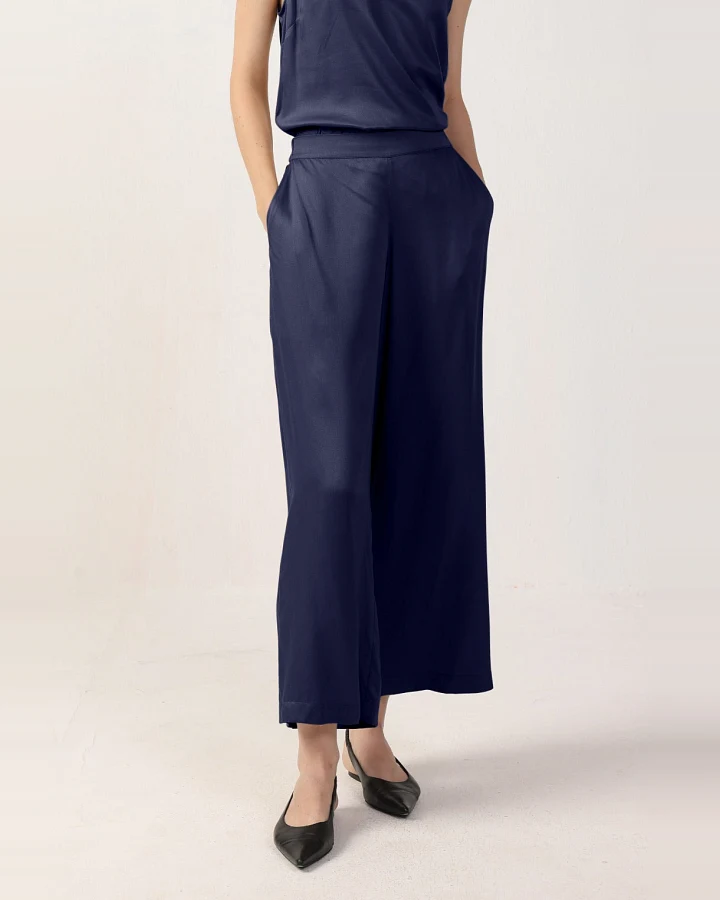 Neu Nomads Damen vegan Hose Cropped Giada Mitternacht
