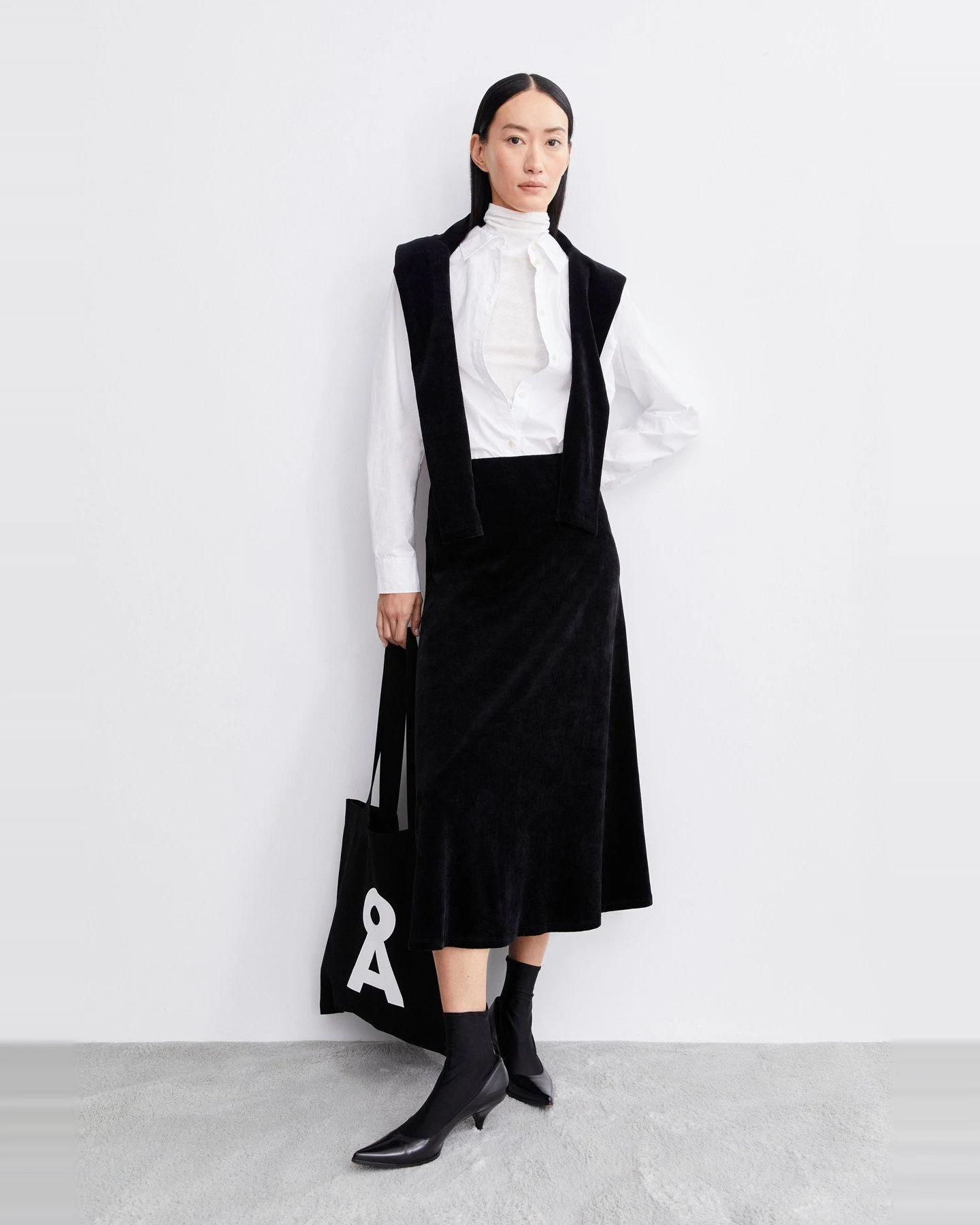 Rock Volagaa Velvet Schwarz – Ansicht 5