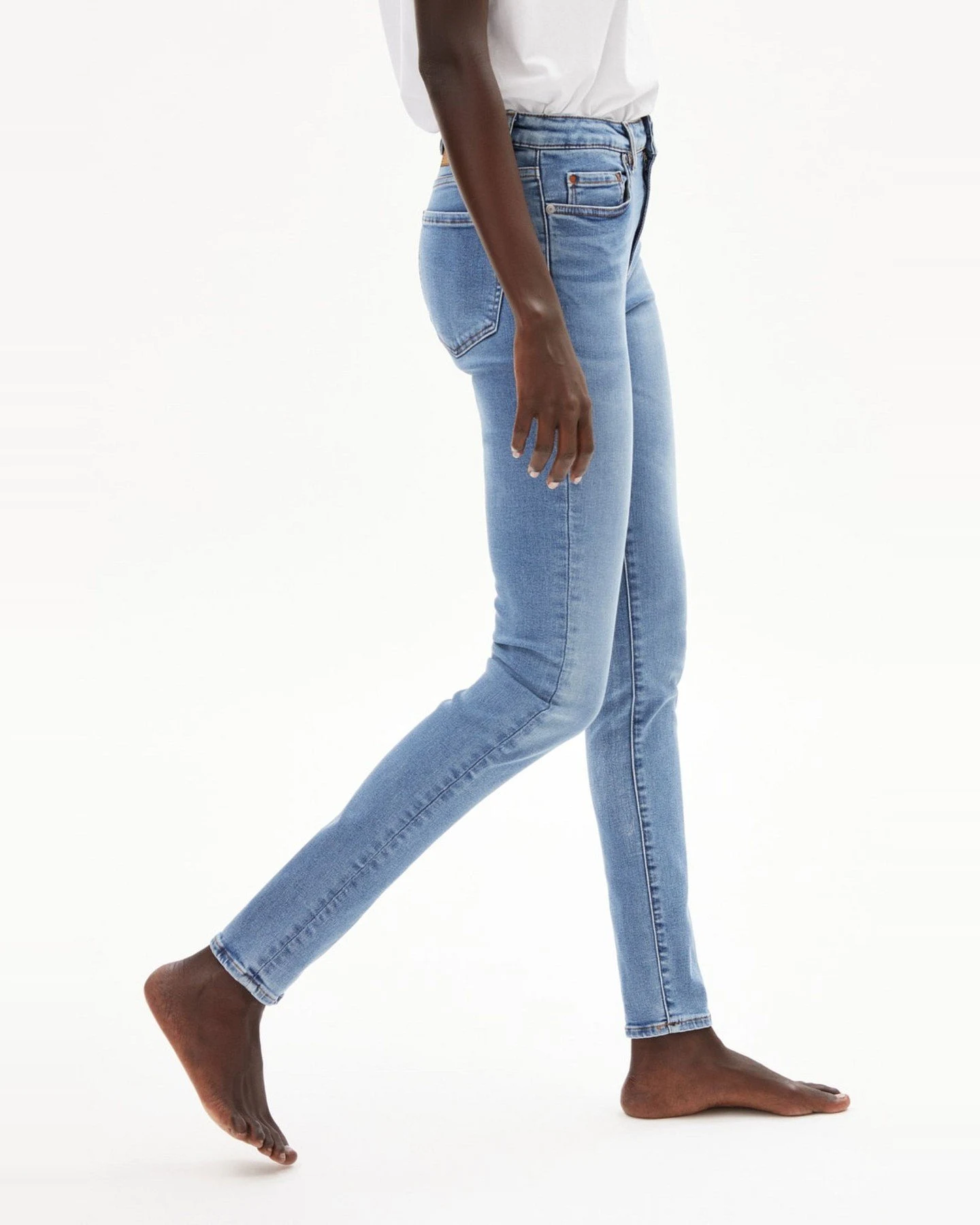 Jeans Tillaa x Stretch Sky Blue – Ansicht 5