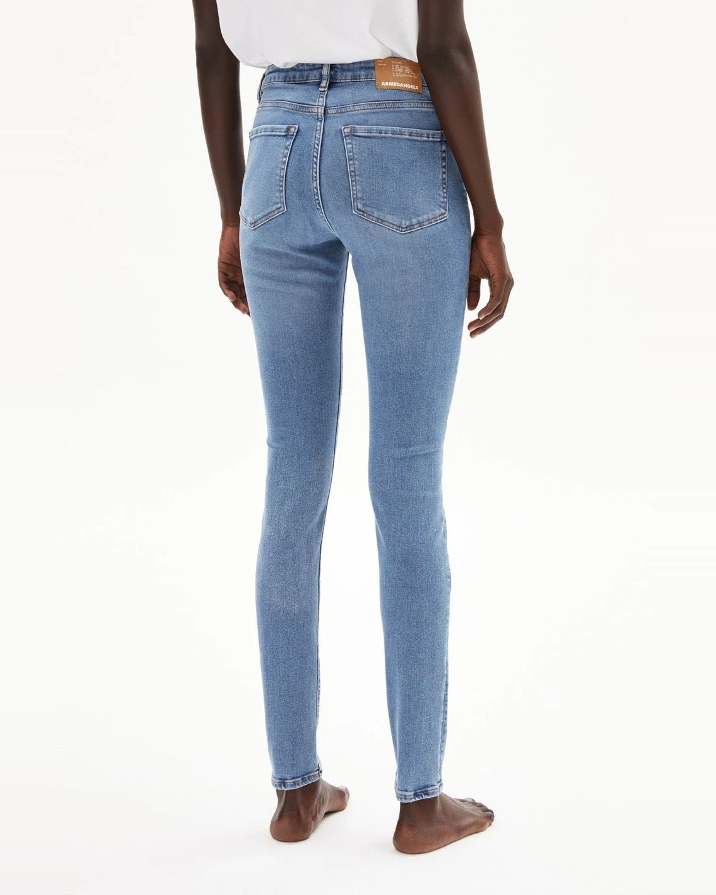 Jeans Tillaa x Stretch Sky Blue – Ansicht 6