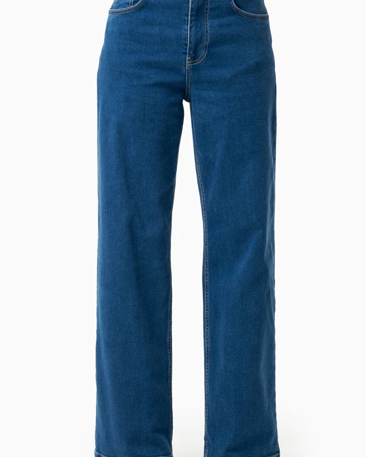 ORGANICATION Damen vegan Jeans Straight Cut Blau