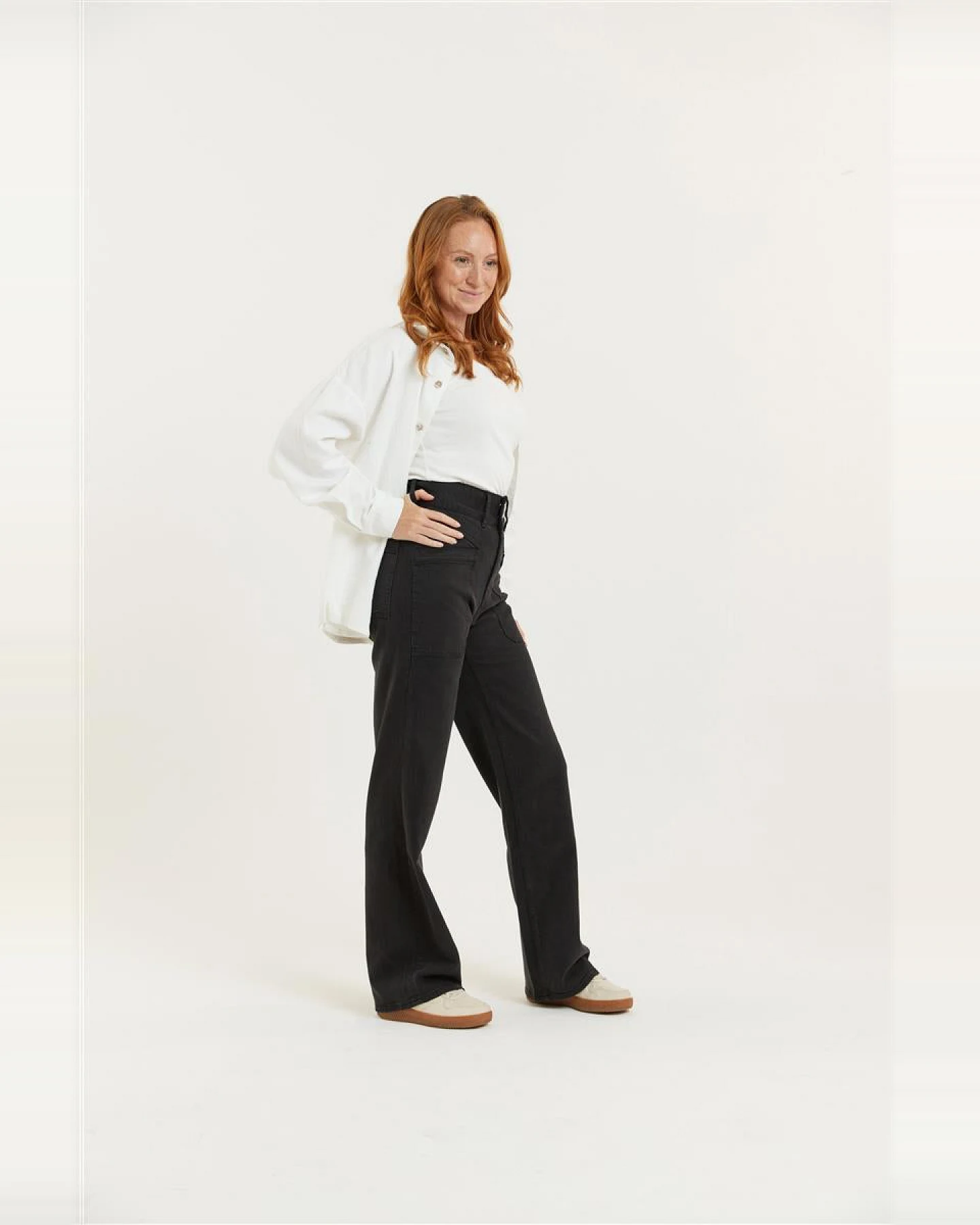 Flax and Loom Damen vegan Hose Hohe Taille Dinah Schwarz – Ansicht 2