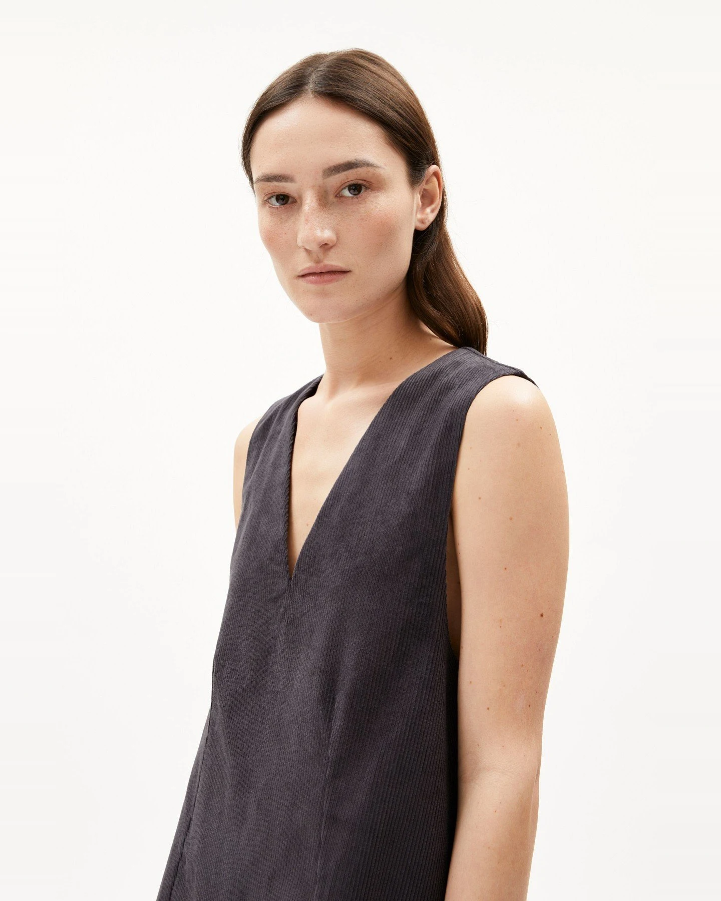 Kleid Pinaafo Cord Grau – Ansicht 4
