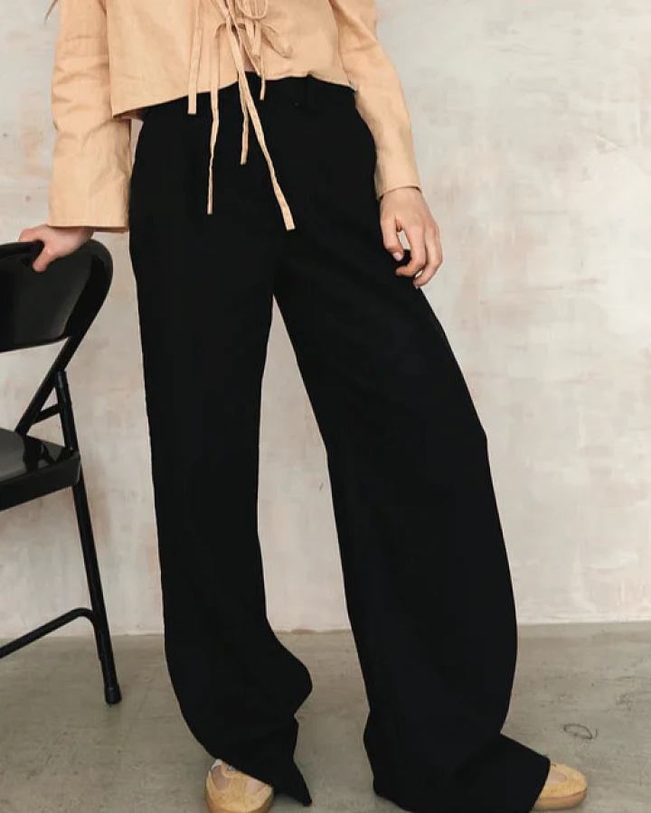 KOMODO Damen vegan Hose Löwe Schwarz