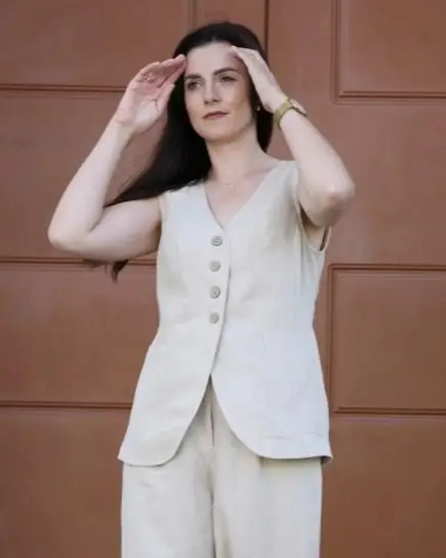 Amber Linen Damen vegan Weste Java Pale Sand – Ansicht 2