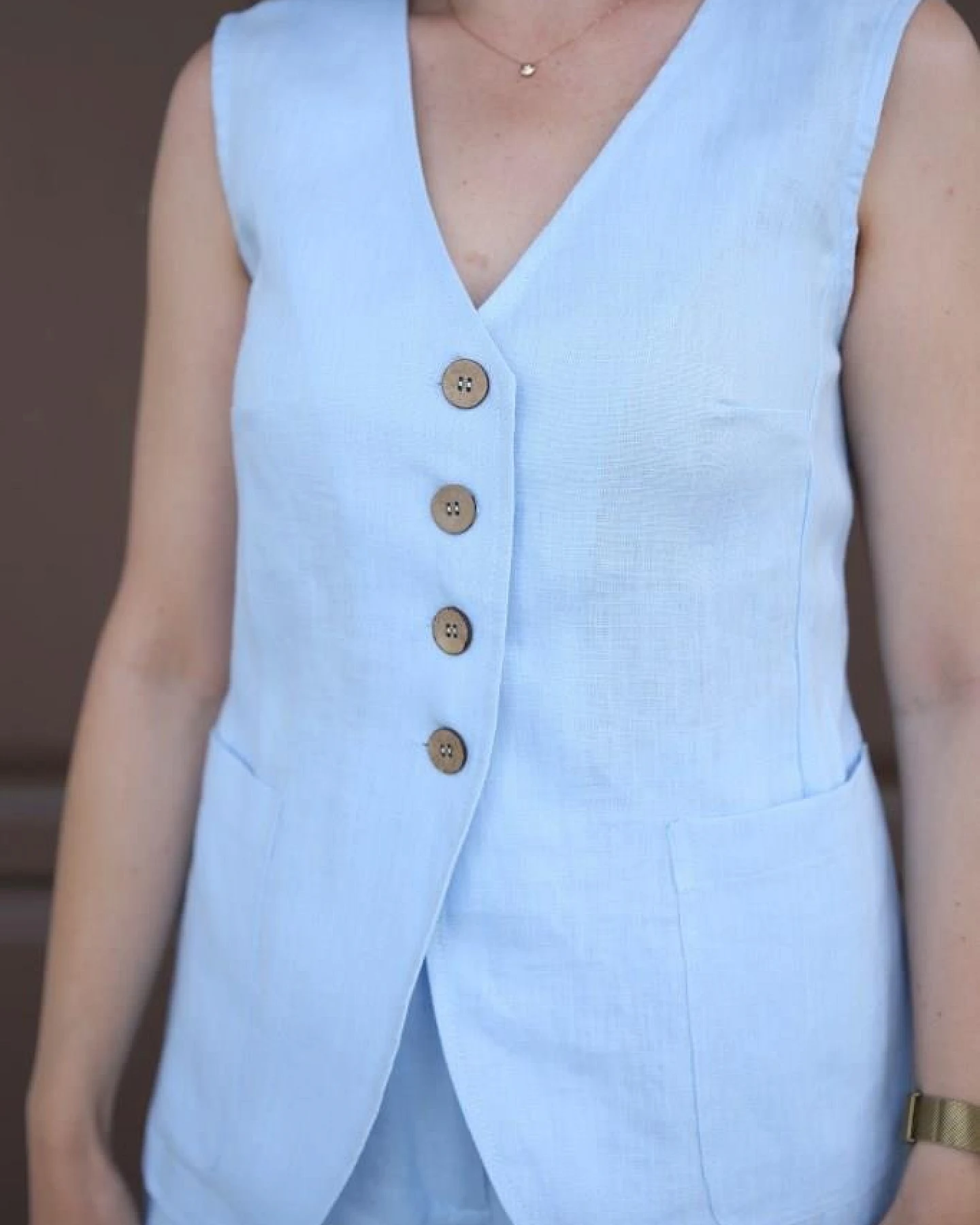 Amber Linen Damen vegan Weste Java Himmelblau – Ansicht 2