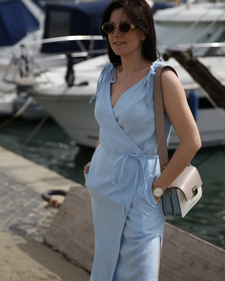 Amber Linen Damen vegan Wickelkleid Dubai Himmelblau