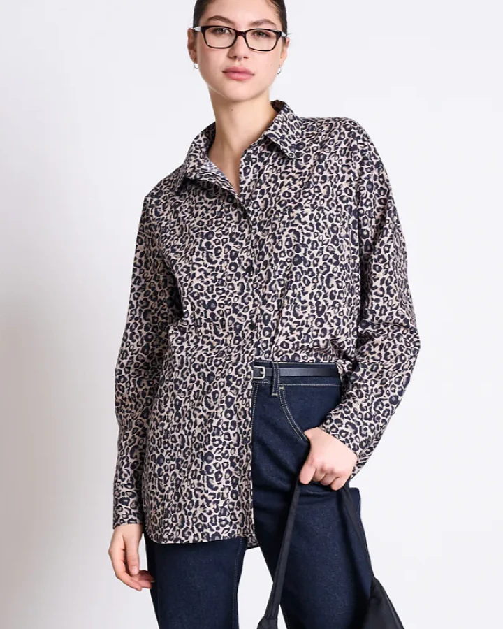JAN 'N JUNE Damen vegan Hemd Oversized Mamro Leo Print