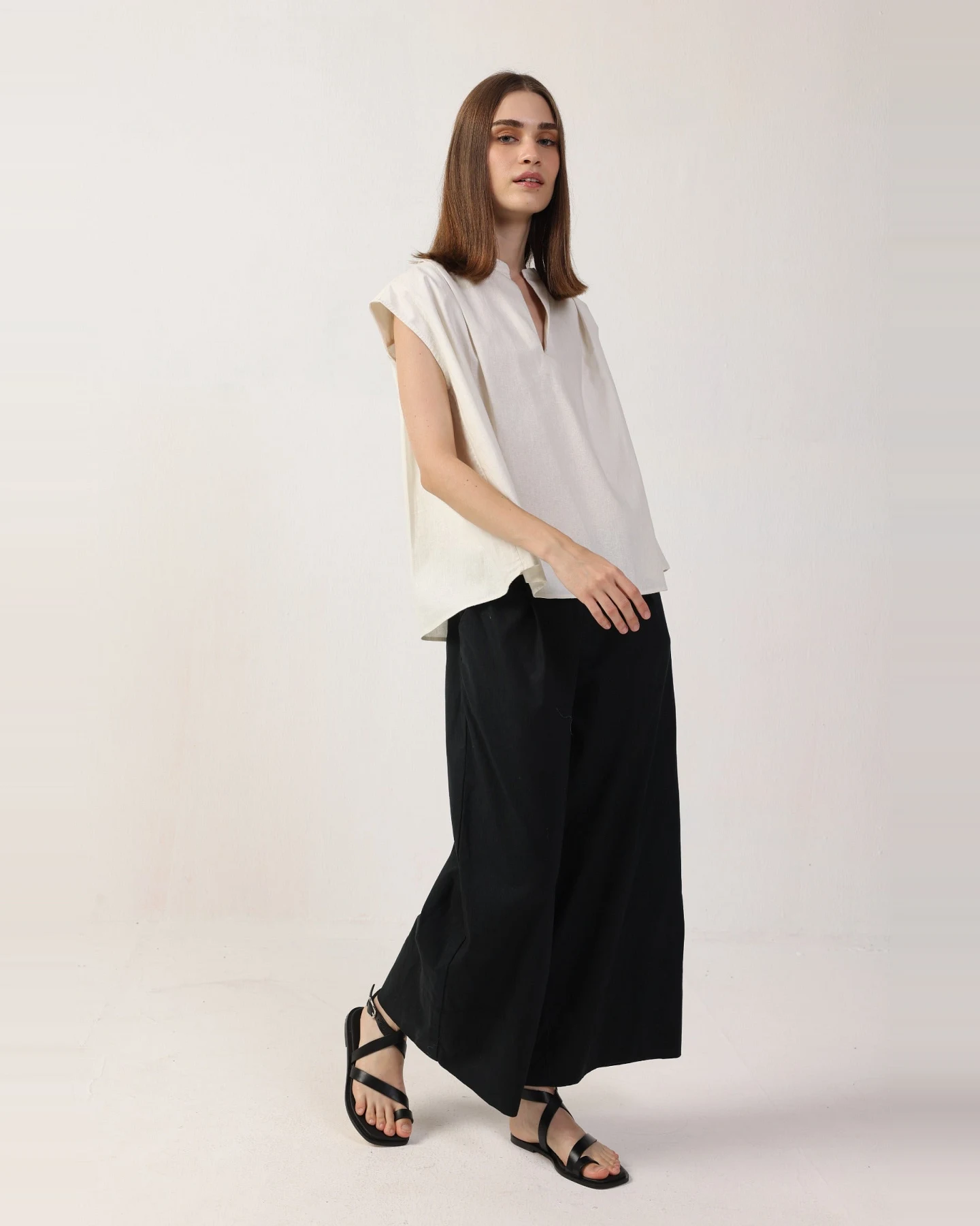 Neu Nomads Damen vegan Hose Cropped Brisa Schwarz – Ansicht 2