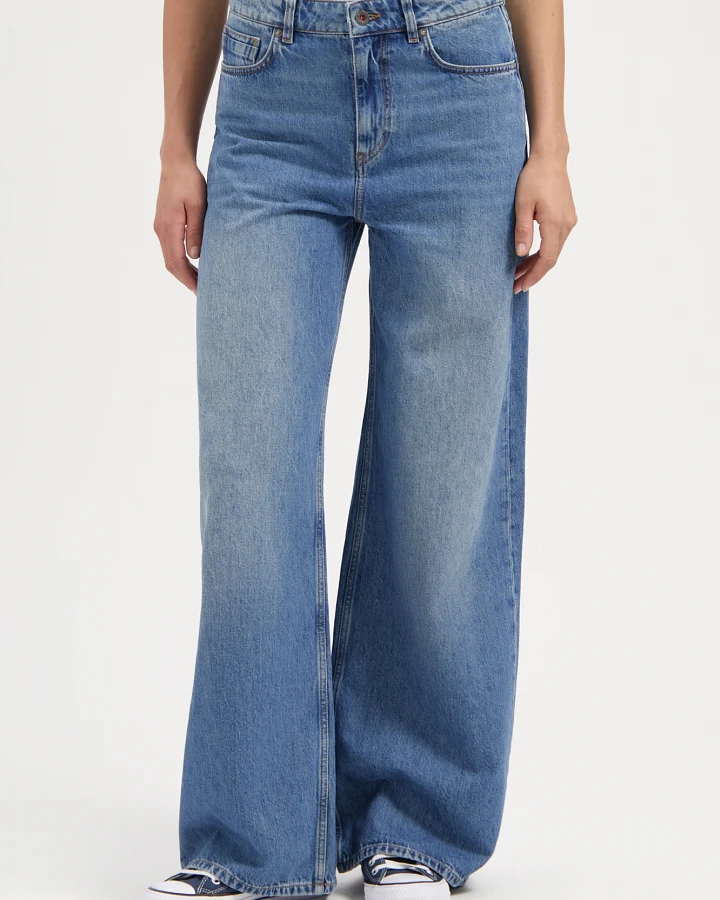 Kuyichi Damen vegan Jeans Francis Super Wide Rosebowl Blau