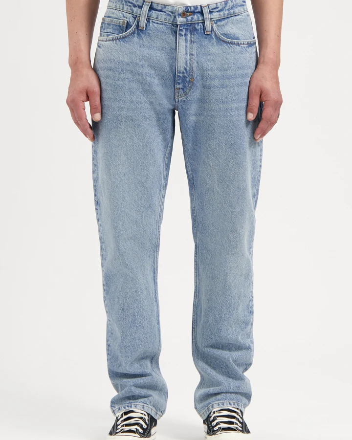 Kuyichi Herren vegan Jeans Scott Regular Deep Freeze Blau