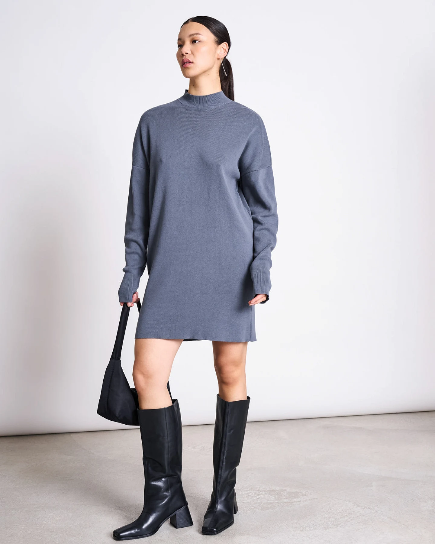 JAN 'N JUNE Damen vegan Strickkleid Nuna Turbulence Grau – Ansicht 2
