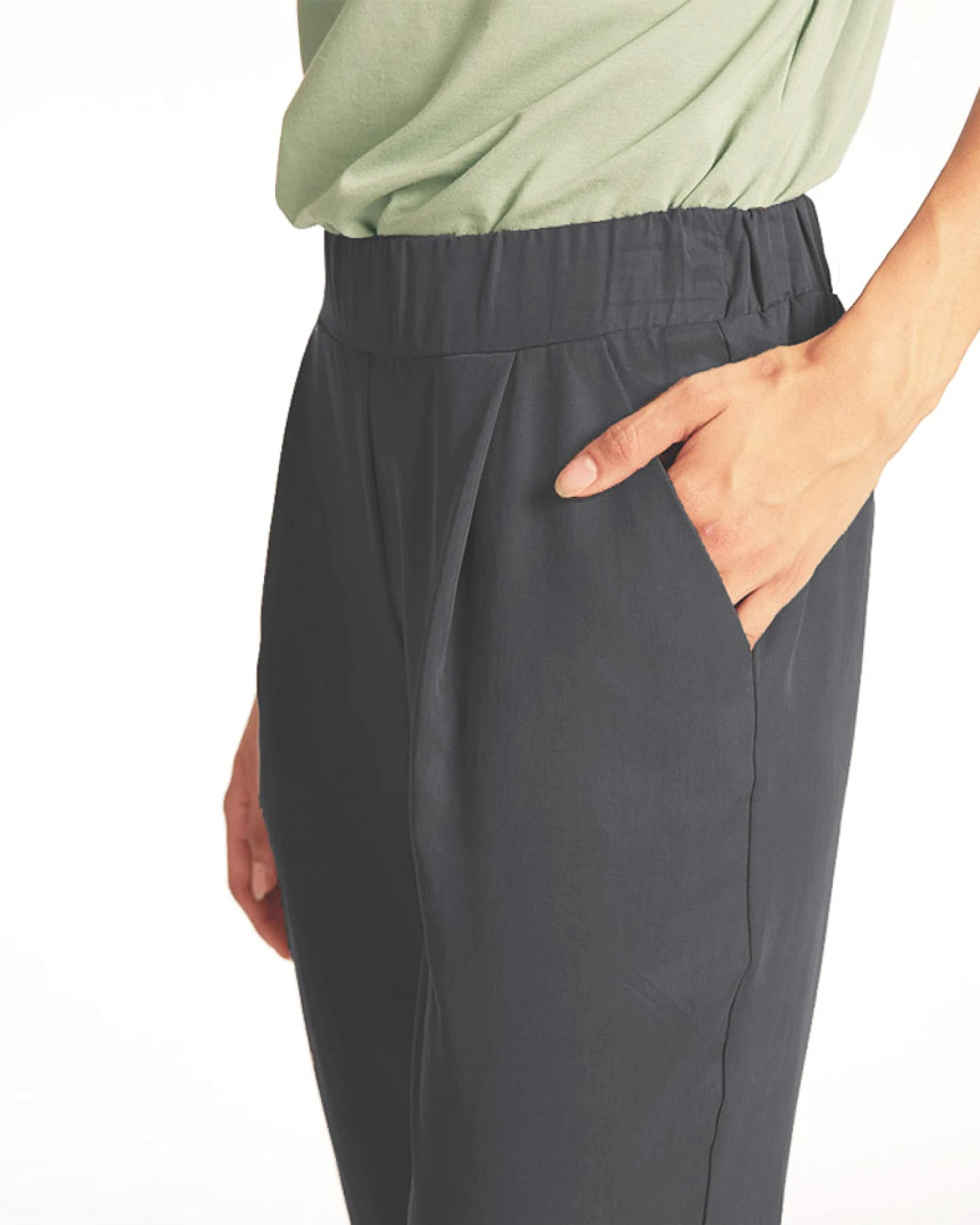 WiDDA Damen vegan Hose Plissee Jupp Dunkelblau – Ansicht 2