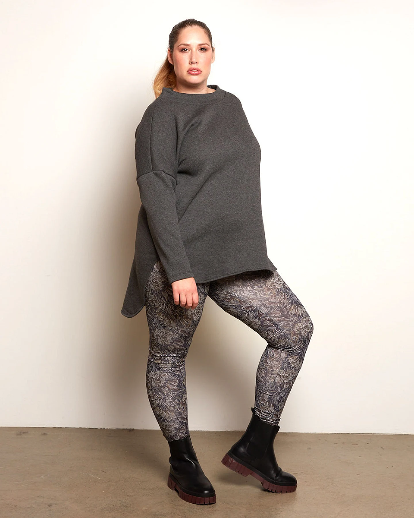 Widda Damen vegan Pullover Long Linga Grau Melange – Ansicht 2