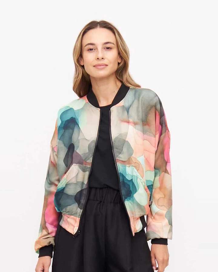 Widda Damen vegan Jacke Bomber Reversible Turner Clouds/Schwarz