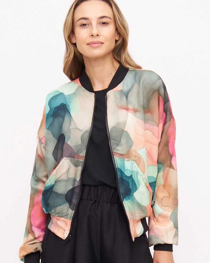 Widda Damen vegan Jacke Bomber Reversible Turner Clouds/Schwarz