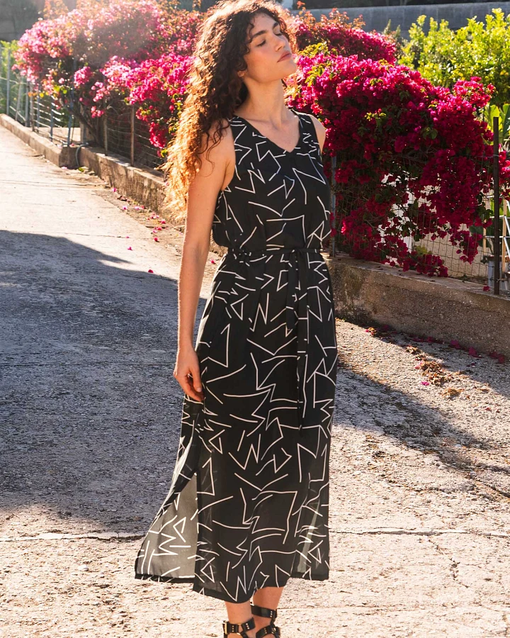 Widda Damen vegan Kleid Vani Lines Schwarz