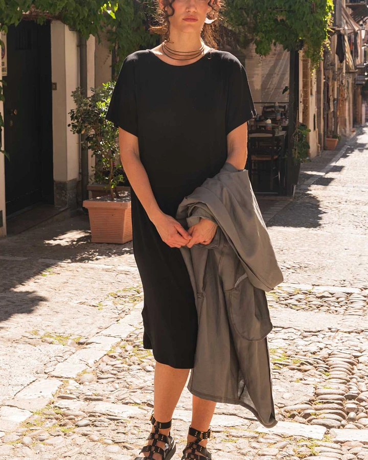 Widda Damen vegan Kleid Rückenfrei Farlo Schwarz