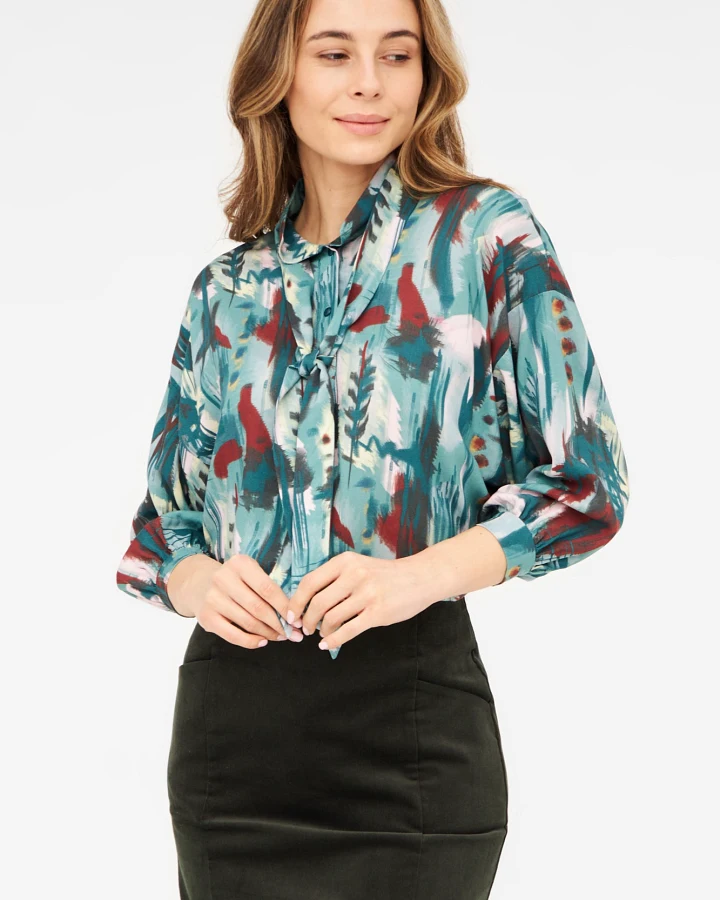 Widda Damen vegan Bluse Statement Mavis Watercolor Petrol