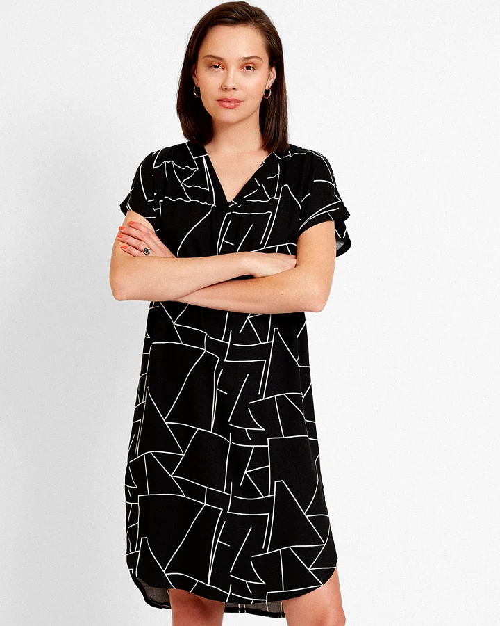 Widda Damen vegan Bluse Tunika Nomad Lines Dark Smoky Black