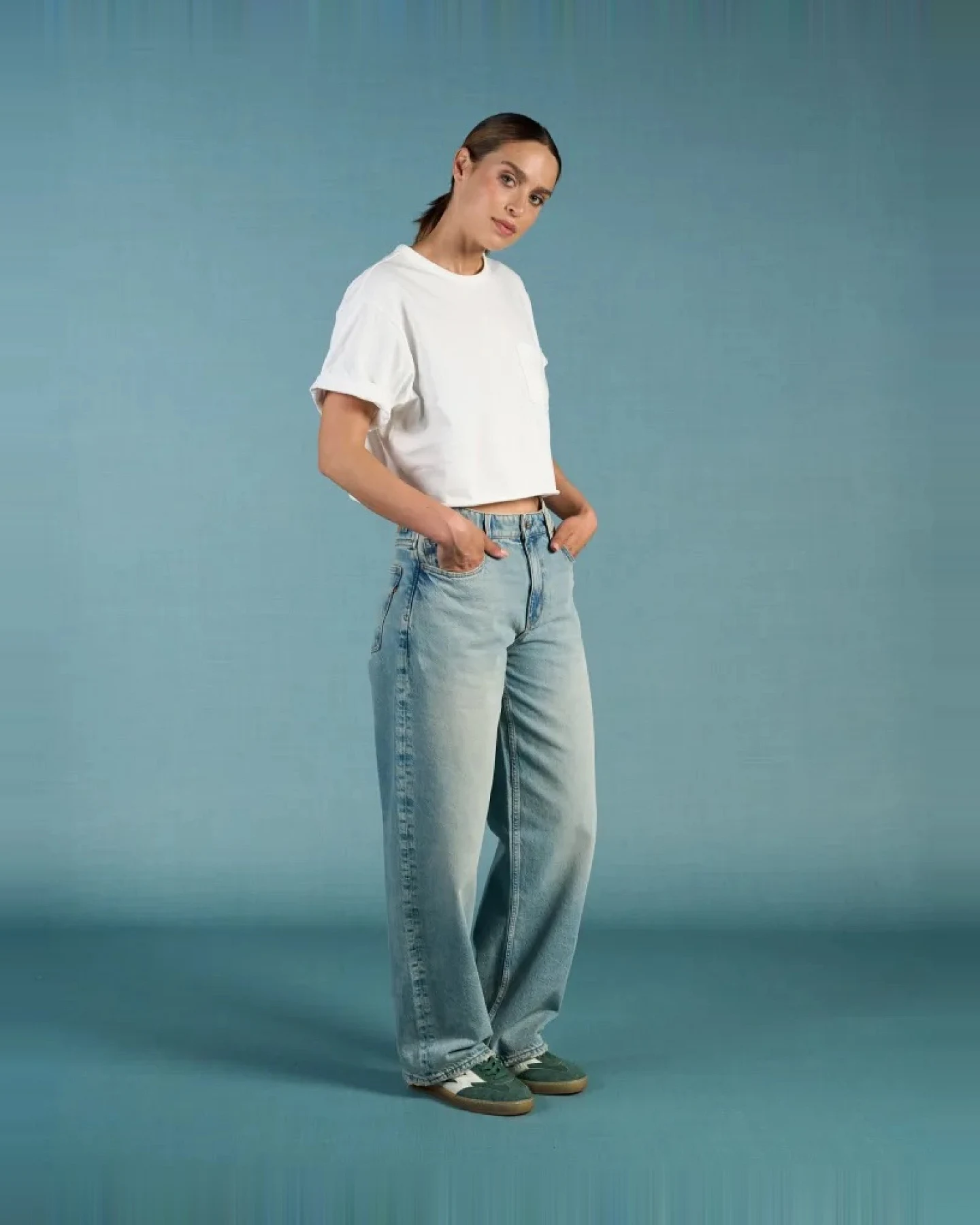 Kuyichi Damen vegan Jeans Lucy Loose Vintage Blue – Ansicht 2