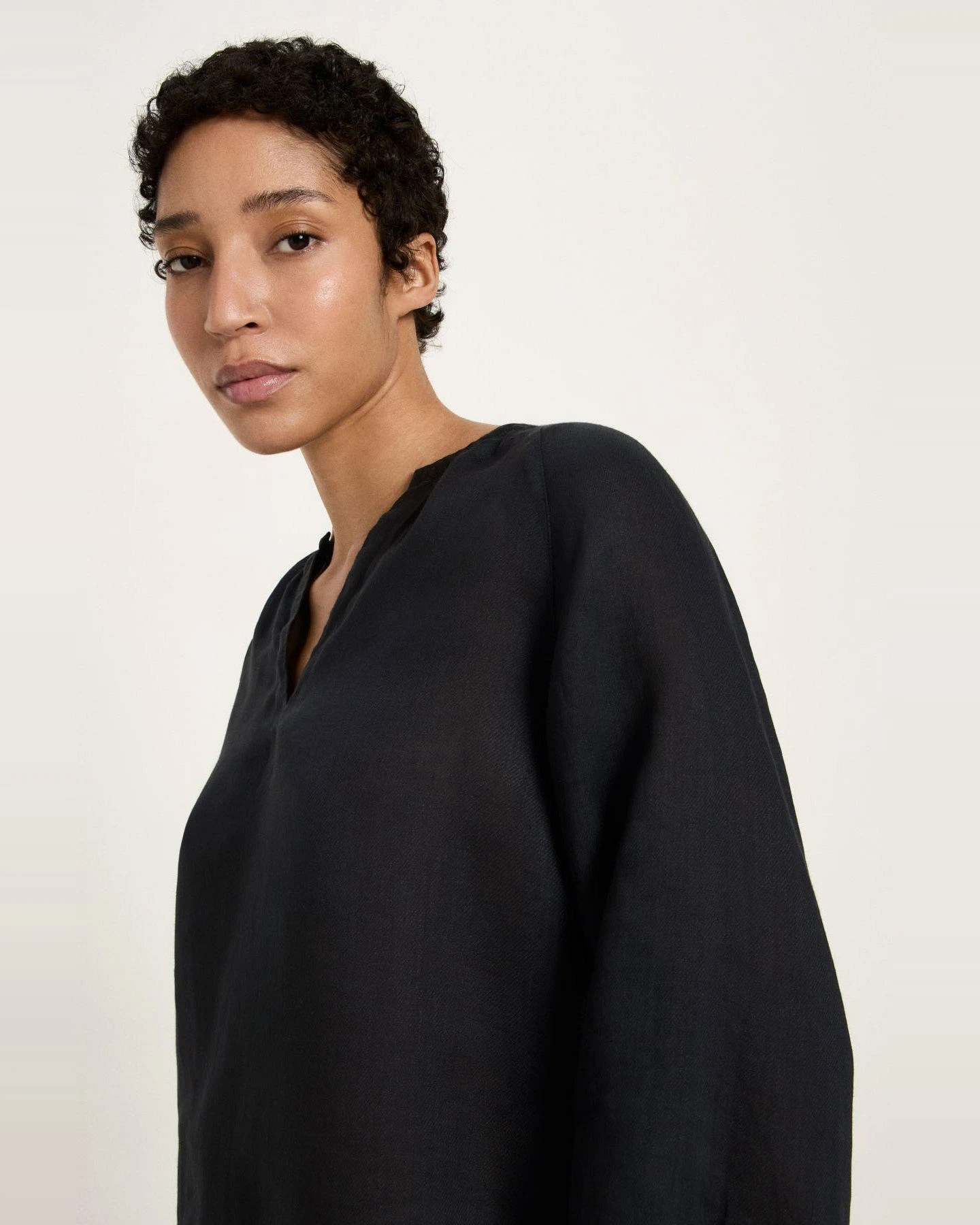 Bluse 3/4 Arm Ramie Schwarz – Ansicht 3
