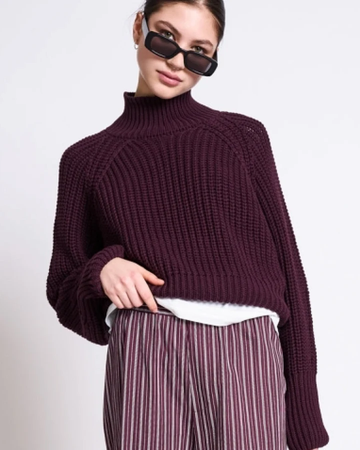 JAN 'N JUNE Damen vegan Pullover Ola Kirsche Lack