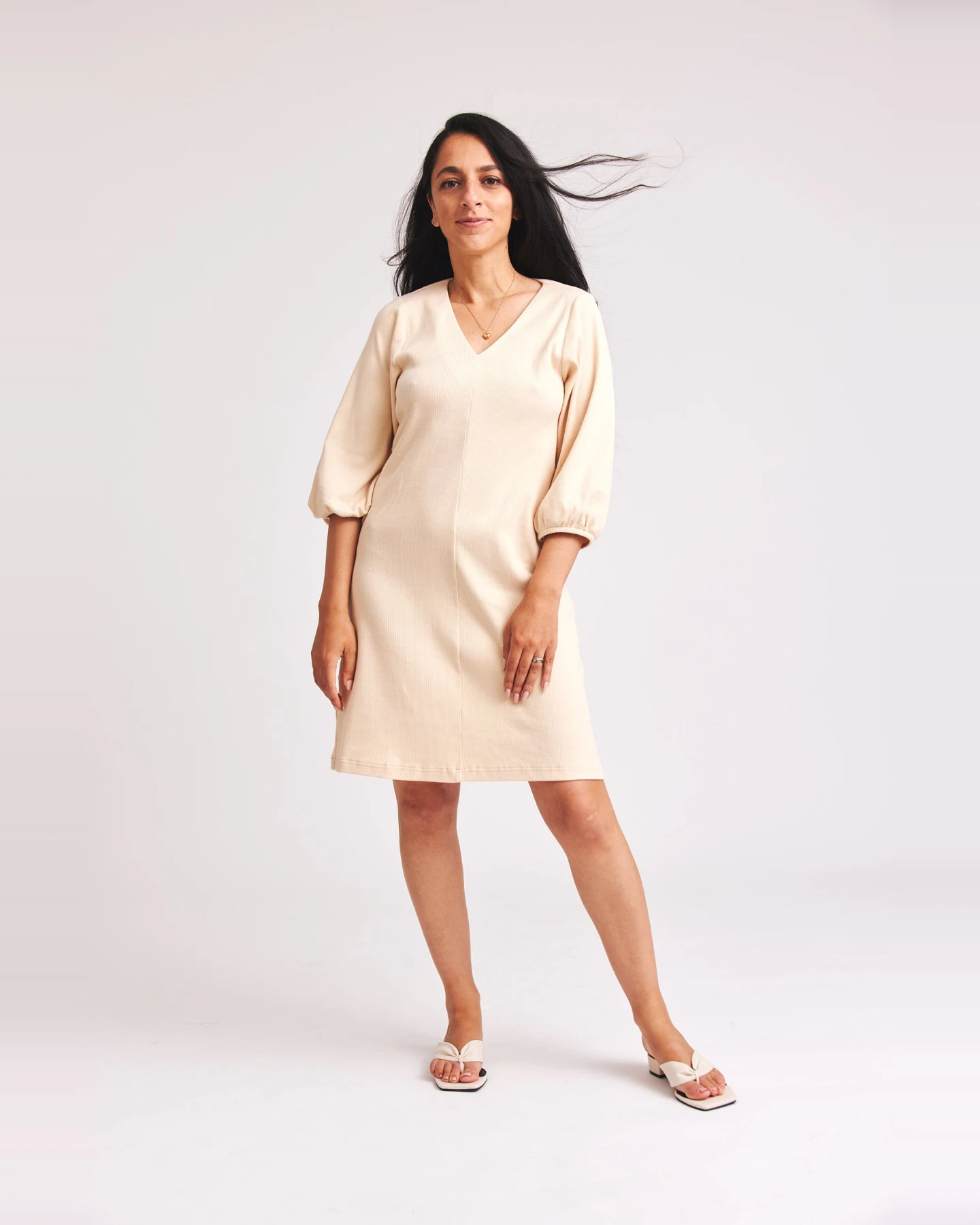Baìge the Label Damen vegan Minikleid Bruni Light Blush Pink – Ansicht 2