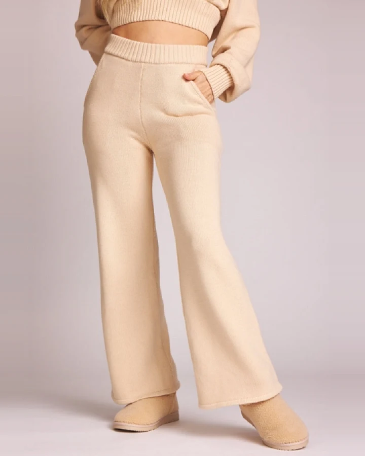 Baìge the Label Damen vegan Strickhose Charlie Hellbeige