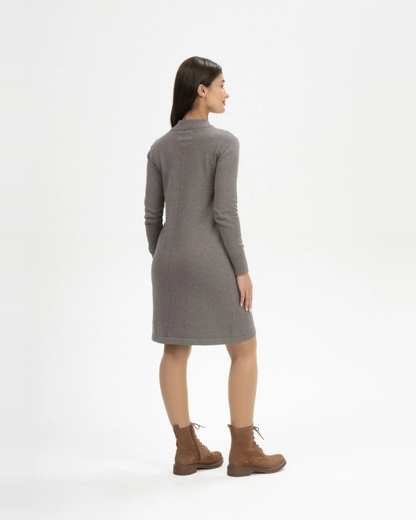 MELA Damen vegan Kleid Feinstrick Harleen Bear Melange Graubraun – Ansicht 2