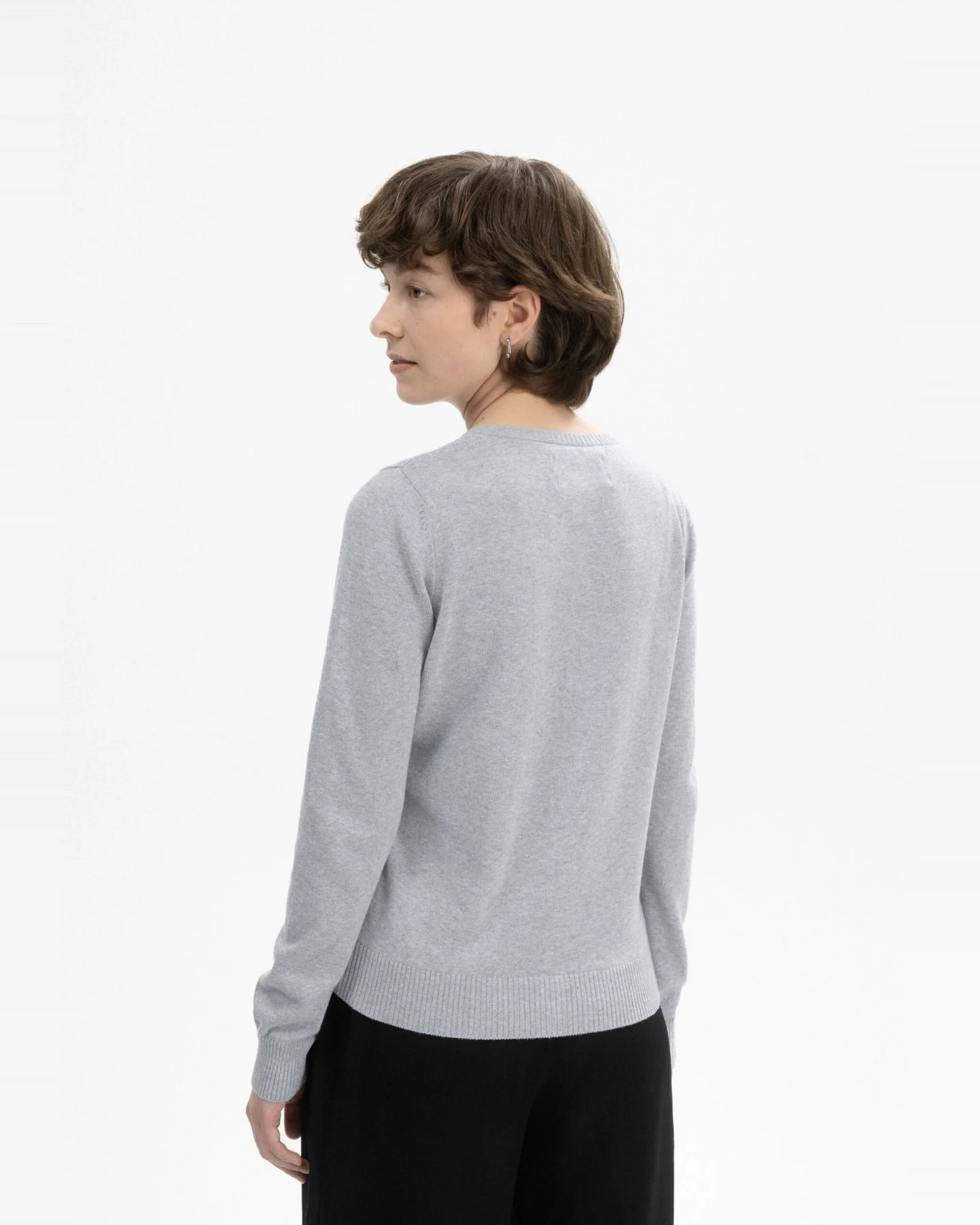 MELA Damen vegan Strickjacke Fine Nameen Grau Melange – Ansicht 2