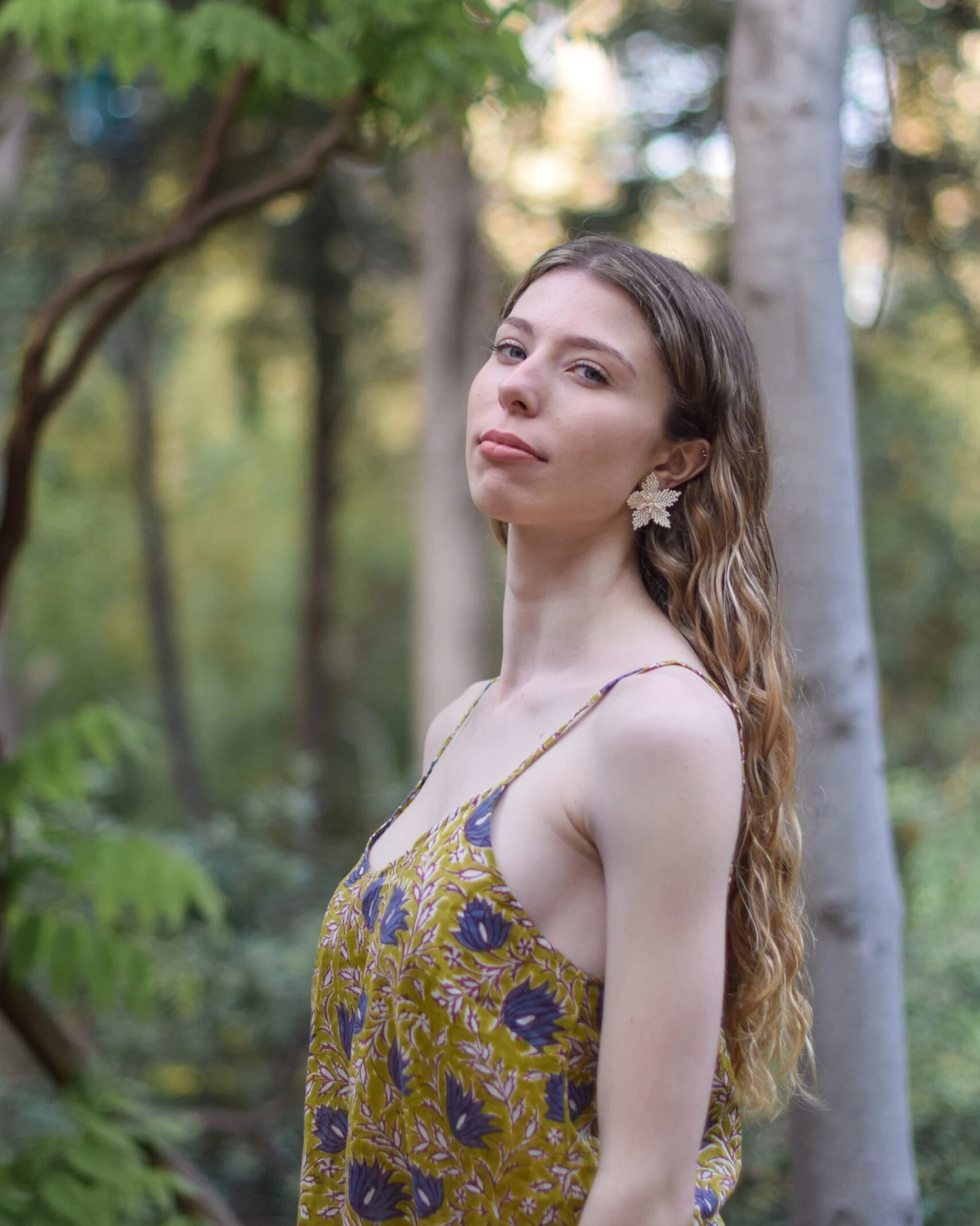 el.résidu Damen vegan Top Priyanka Grün/Violett – Ansicht 2