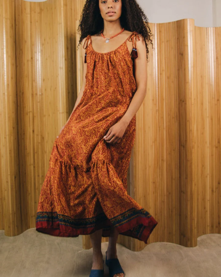 el.résidu Damen vegan Kleid Myra Dark Orange