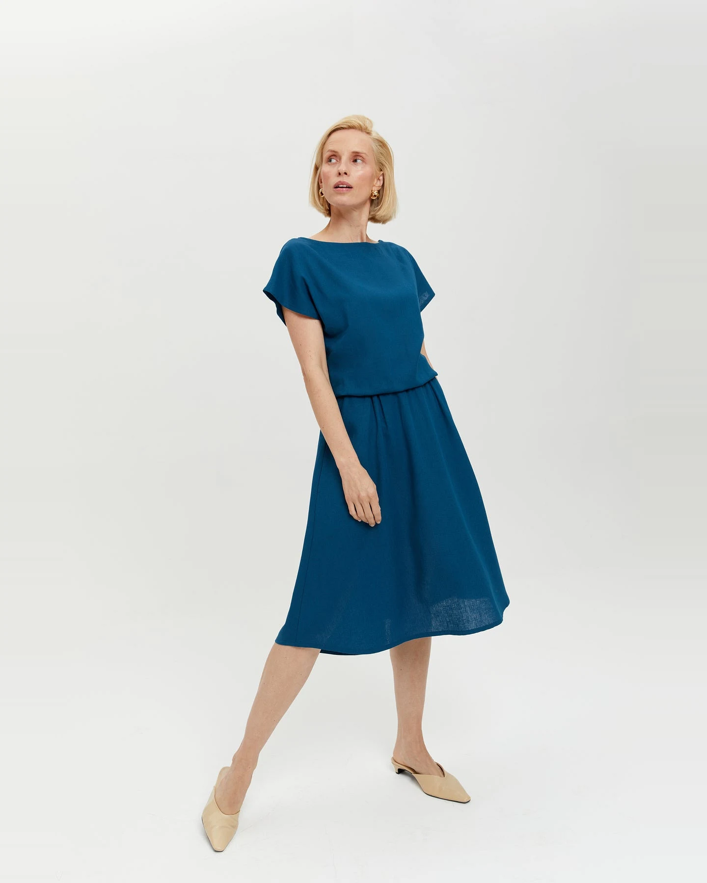 AYANI Damen vegan Kleid Nane Kurzarm Petrol Blau – Ansicht 2