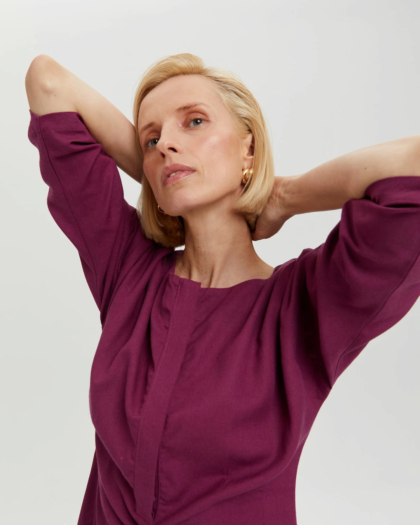 AYANI Damen vegan Kleid Lusin Lila – Ansicht 2