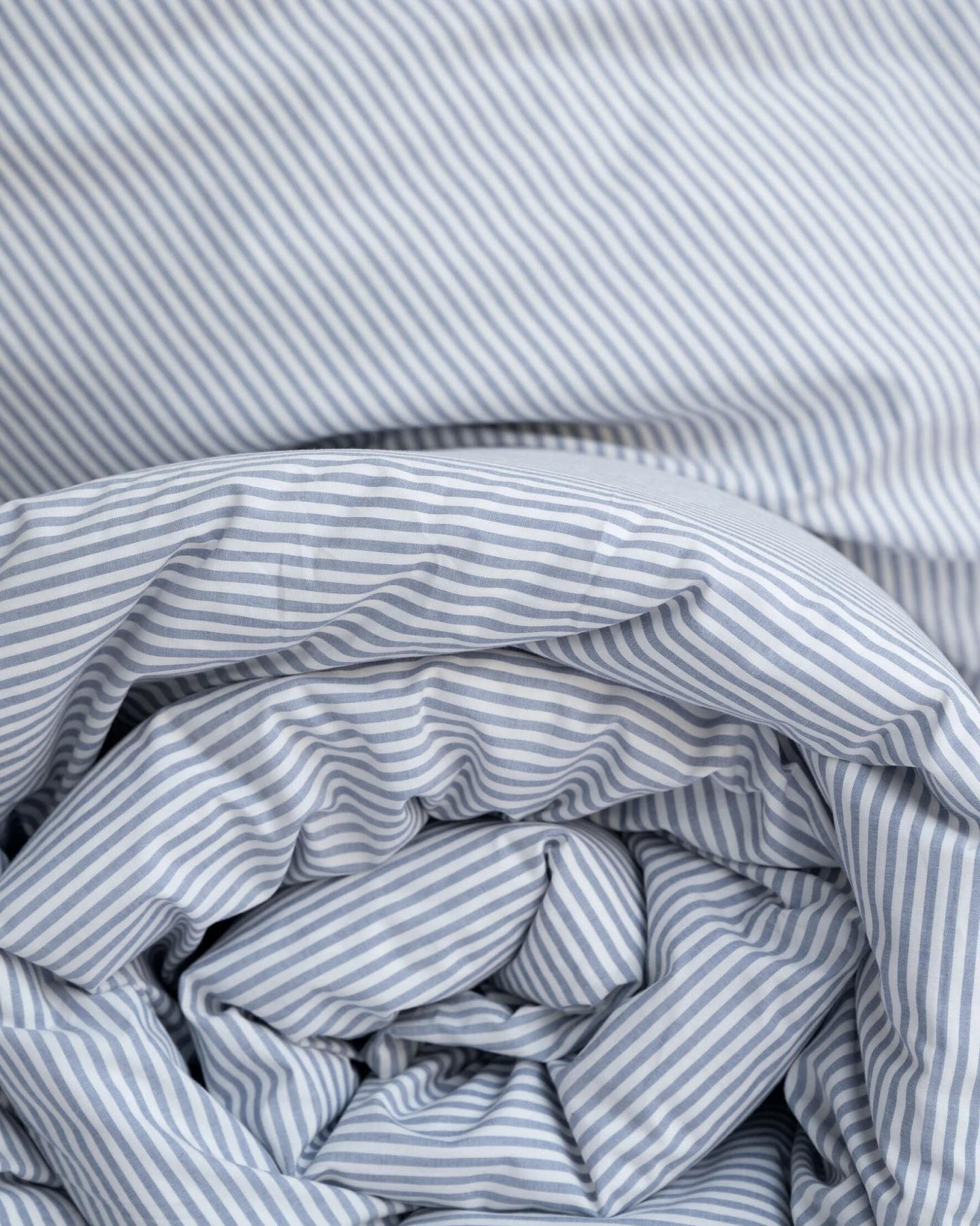 MELA unisex vegan Bettwäscheset Majuli Blau/Naturweiß Gestreift – Ansicht 2