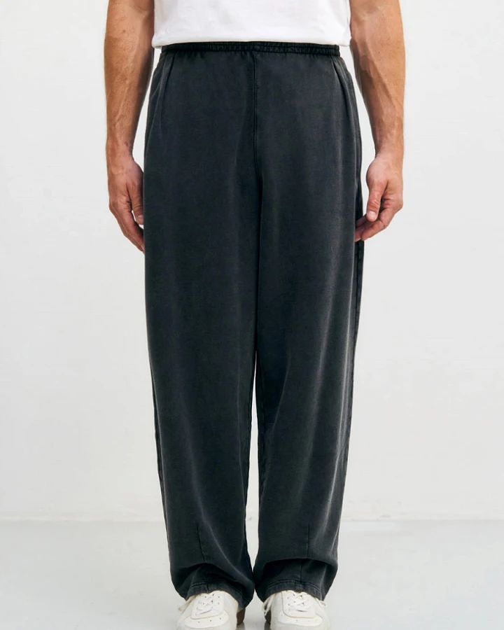 Rotholz Herren vegan Jogginghose Washed Black