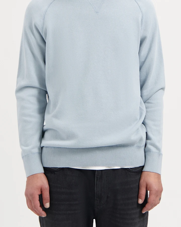 Kuyichi Herren vegan Strickpullover Noel Cloud Blue